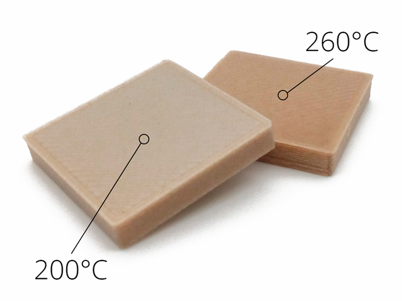 La variación de la temperatura de extrusión modifica el color de los pellets PLA Flax